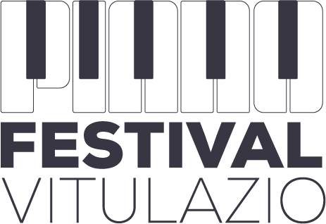 Logo di Piano Festival Vitulazio con scritta Piano stilizzata come se fosse la tastiera di un pianoforte